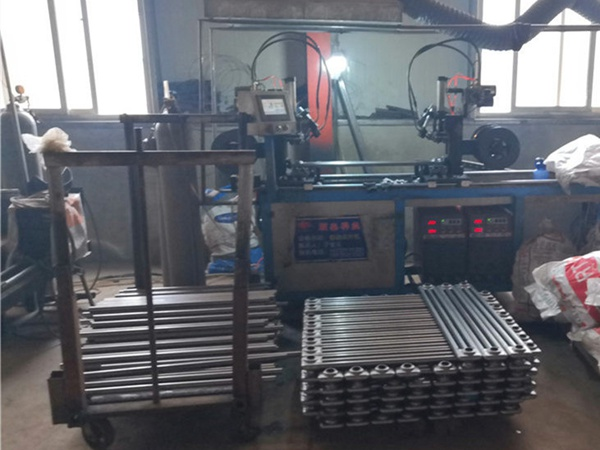 生產(chǎn)車(chē)間